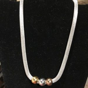 FASHION NECKLACE AND BRACELET